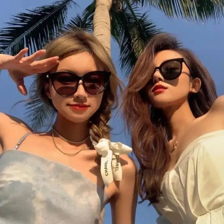 狐鼠竟登金玉堂